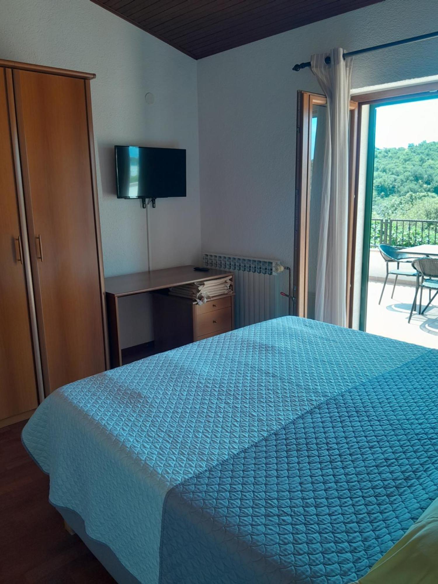 Guesthouse Ruza - Apartments Сень Номер фото